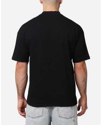 Футболка с имитацией шеи Вторжение в мир порядка 8390₽