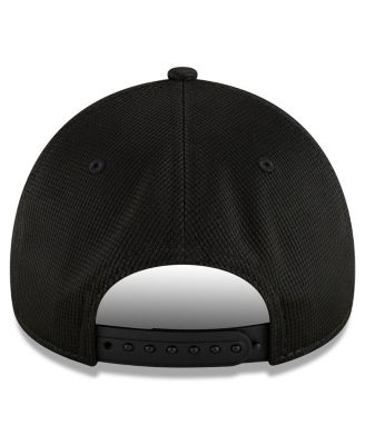 Мужская черная шапка New Era Los Angeles Rams 2024 NFC West Division для раздевалки чемпионов 9-го дивизиона с регулируемой А-образной оправой.