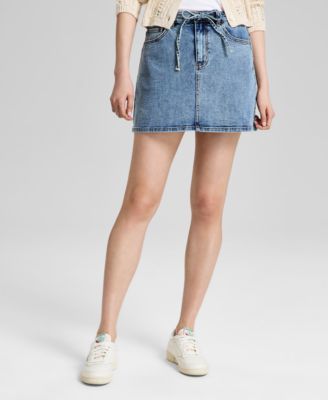 А теперь этот кардиган в горошек и джинсовая мини-юбка