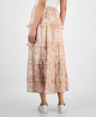 А теперь эта миниатюрная многослойная юбка с цветочным принтом, эксклюзивно представленная в Macy's 