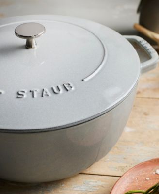 Cast Iron 5-Qt. Essential French Oven