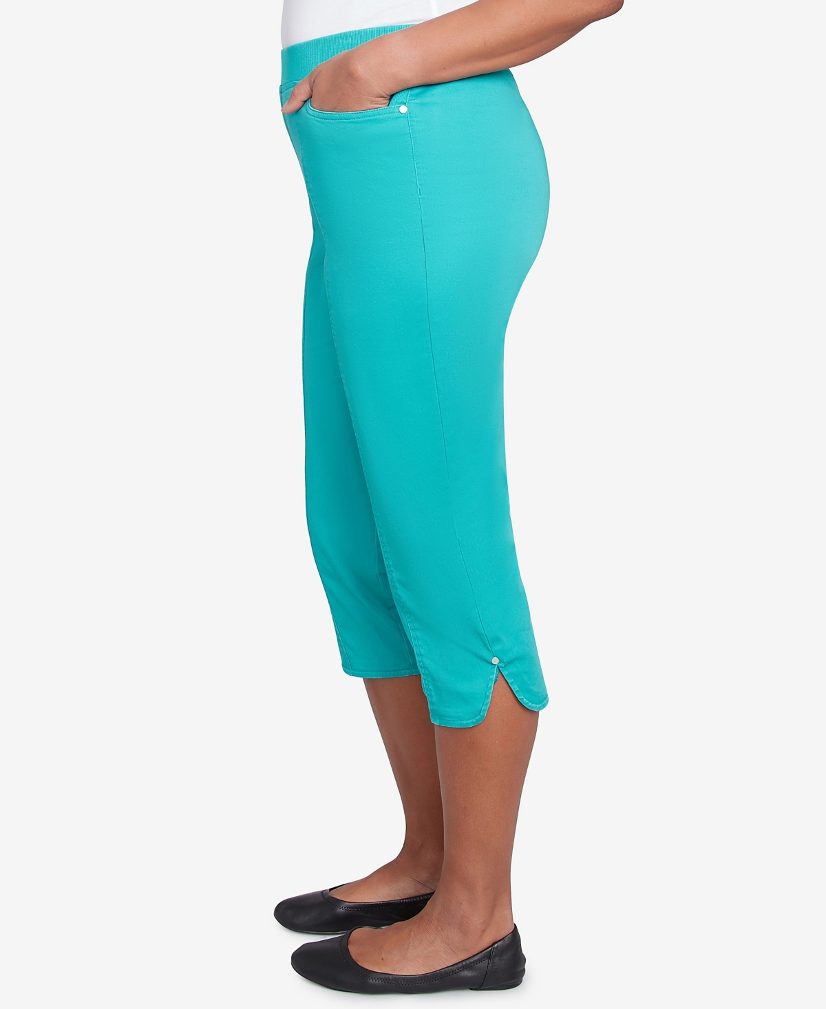 Alfred Dunner Plus Size Parrot Cay Novelty Cuff Tummy Control Capris Pants In Jade