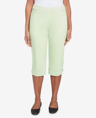 Women's Parrot Cay Novelty Cuff Tummy Control Capri Pants