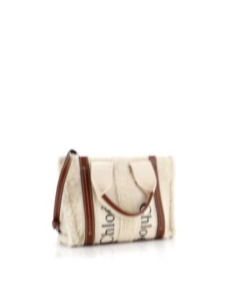 Pre-Owned Chloe Small Woody Tote Shearling with Leather 115390₽