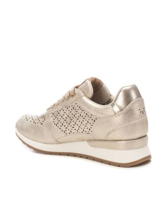 Women's Casual Sneakers Refresh Collection