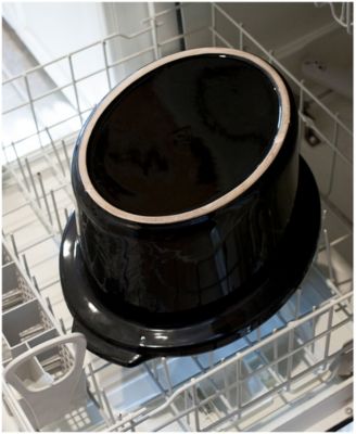 8.5 Quart Stainless Steel Programmable Slow Cooker with locking lid