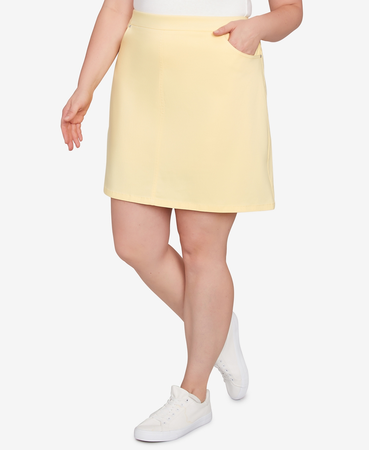 Hearts Of Palm Plus Size Making Waves Solid Tech Stretch Pull On Skort In Canary