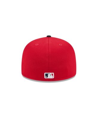 Мужская приталенная кепка New Era Red Boston Red Sox 2025 для весенних тренировок 59-го размера.