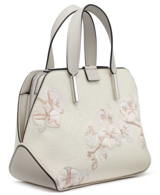 Сумка с цветочным тиснением и логотипом Calvin Klein Audrey