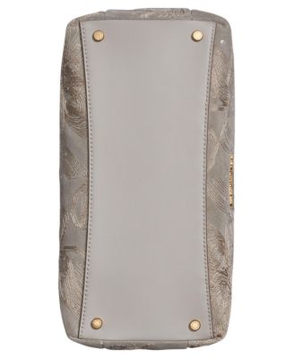 Мини-сумка-ранец с цветочной вышивкой Donna Karan New York Amagansett