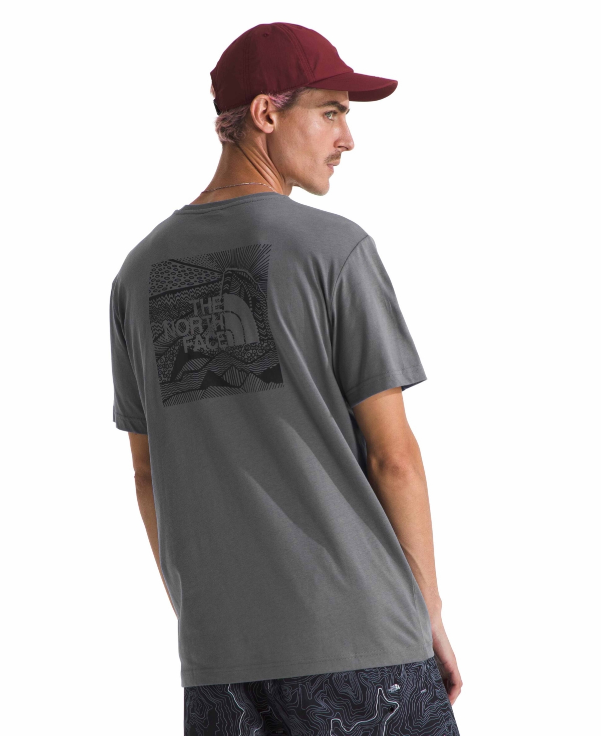THE NORTH FACE MEN'S SHORT SLEEVE BOX NEVER STOP EXPLORING CELEBRATION T-SHIRT 