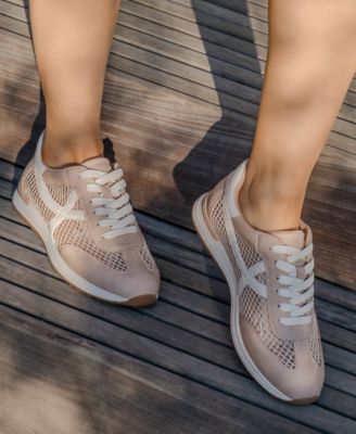 Joque Mesh Lace-Up Sneakers
