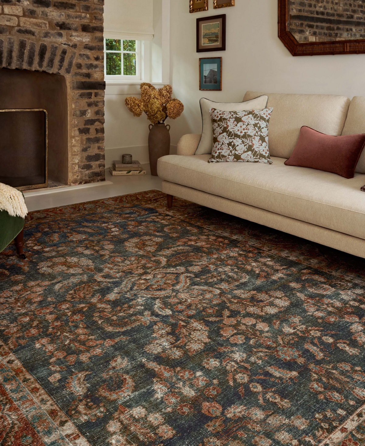 Chris Loves Julia Jules Jul-10 5'x7'6'' Area Rug In Ocean,red
