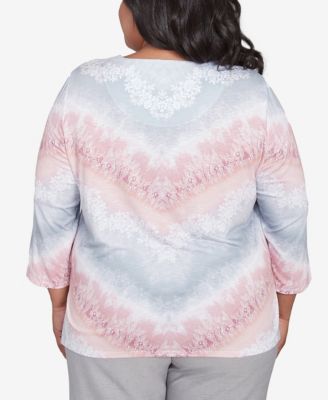 Топ Alfred Dunner Plus Size Estate of Mind с шевронным кружевом и рукавом три четверти