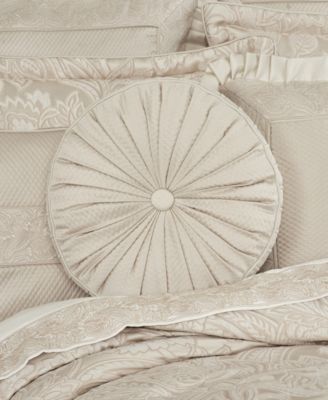 Villanova Tufted Decorative Pillow, 15" Round