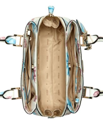 УГАДАЙ, у Микаэлы Маленькая сумка для подружки