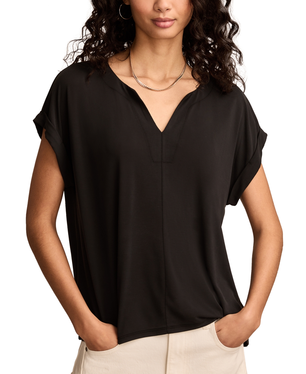 LUCKY BRAND WOMEN'S SANDWASH NOTCH-NECK T-SHIRT 
