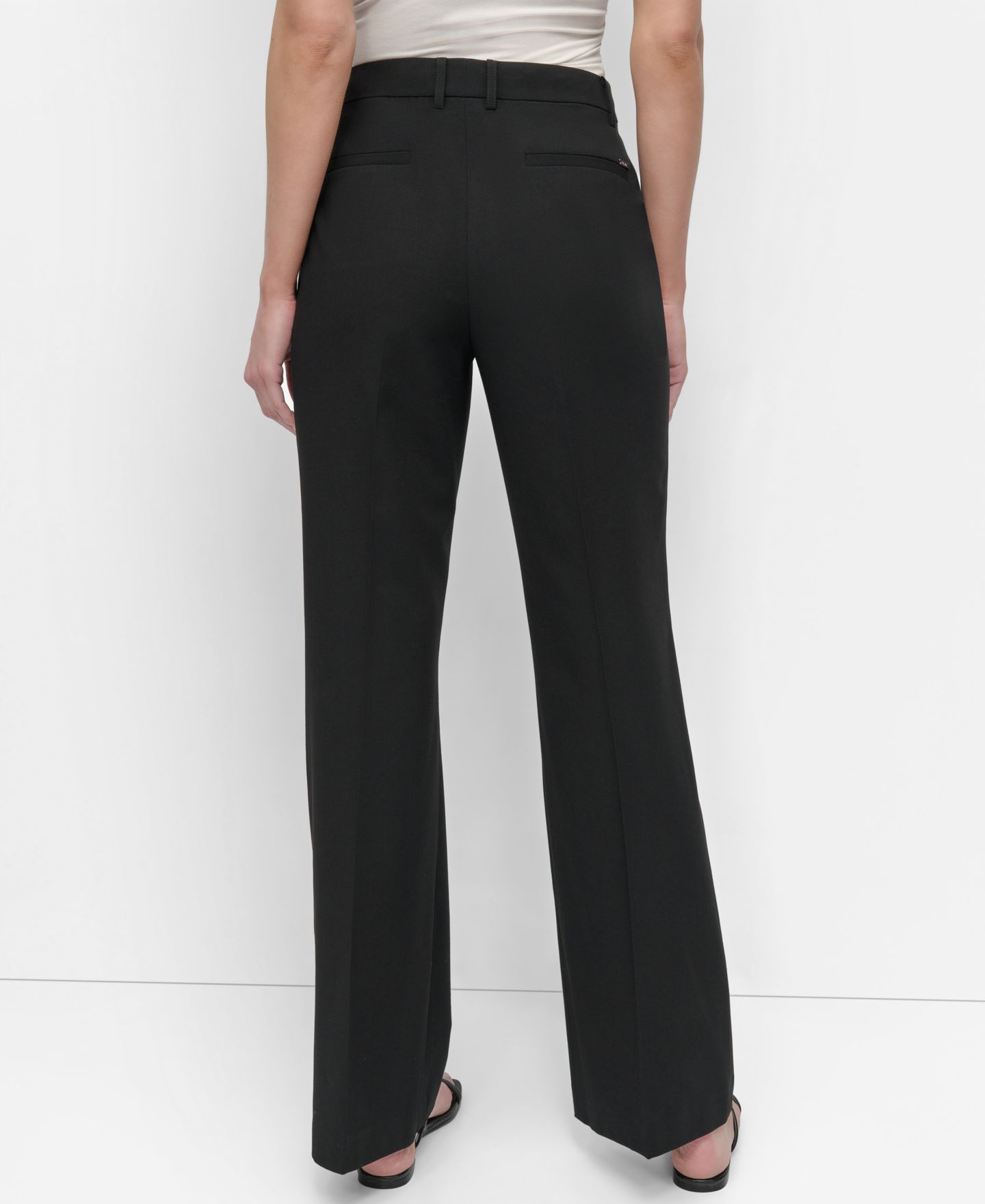 Женские брюки DKNY Pintuck Mid-Rise Flare-Leg, цвет: Чёрный — фото 2