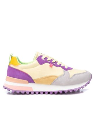 Women's Casual Sneakers