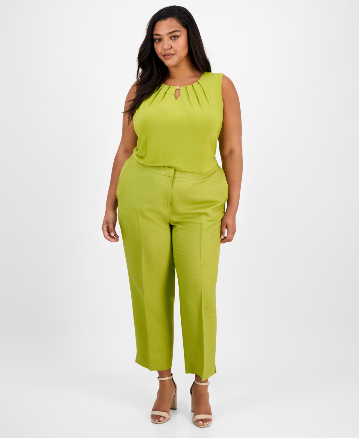 Plus Size Mid-Rise Cropped Side-Slit Trousers - Kiwi