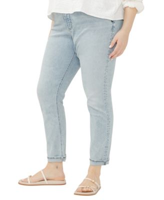 Plus Size Girlfriend Mid Rise Skinny Leg Jeans