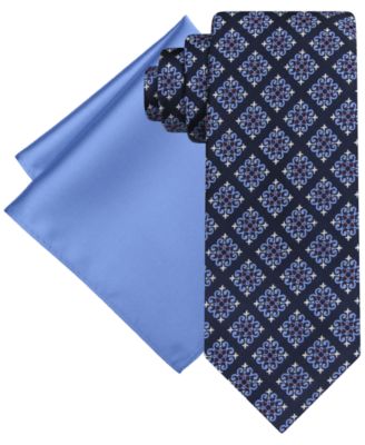 Men's Square Tie & Solid Pocket Square Set