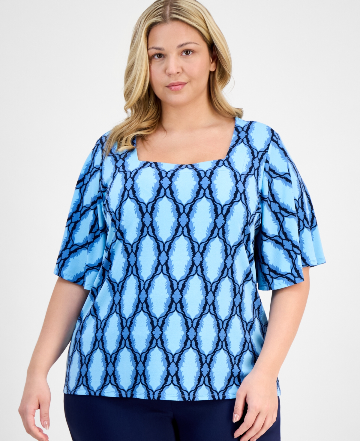 JM COLLECTION PLUS SIZE PRINTED FLUTTER-SLEEVE TOP, EXCLUSIVELY AT MACY'S 