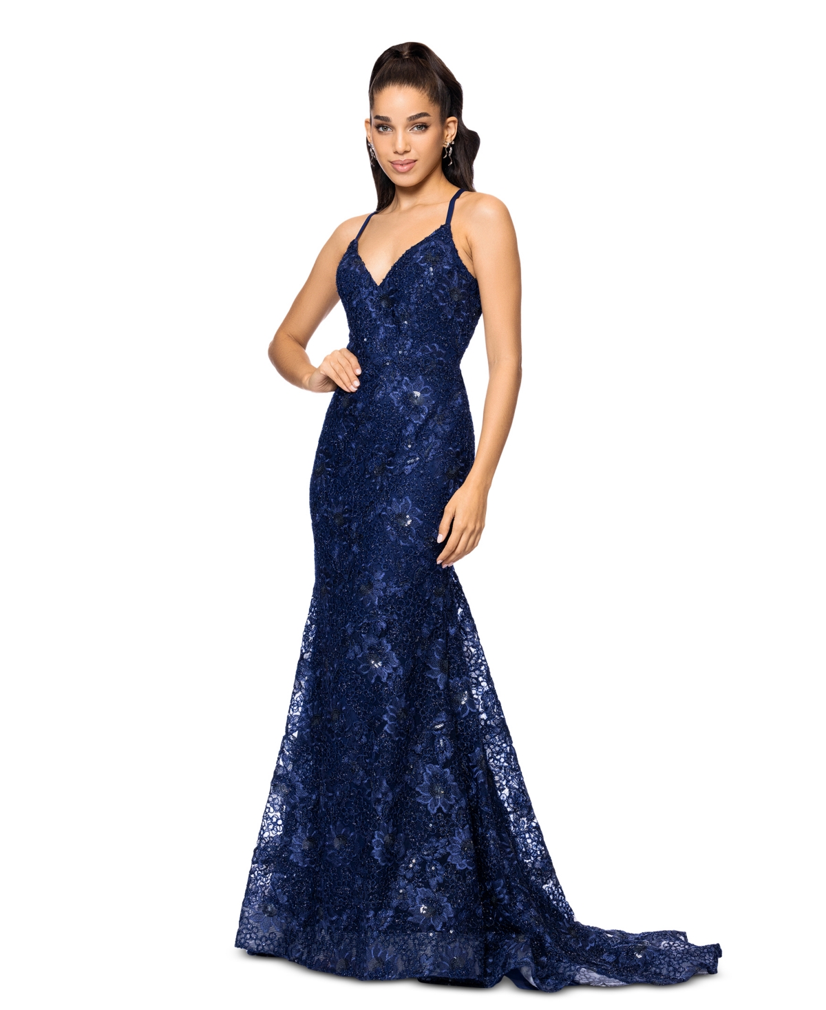 BETSY & ADAM WOMEN'S EMBELLISHED LACE SLEEVELESS GOWN 