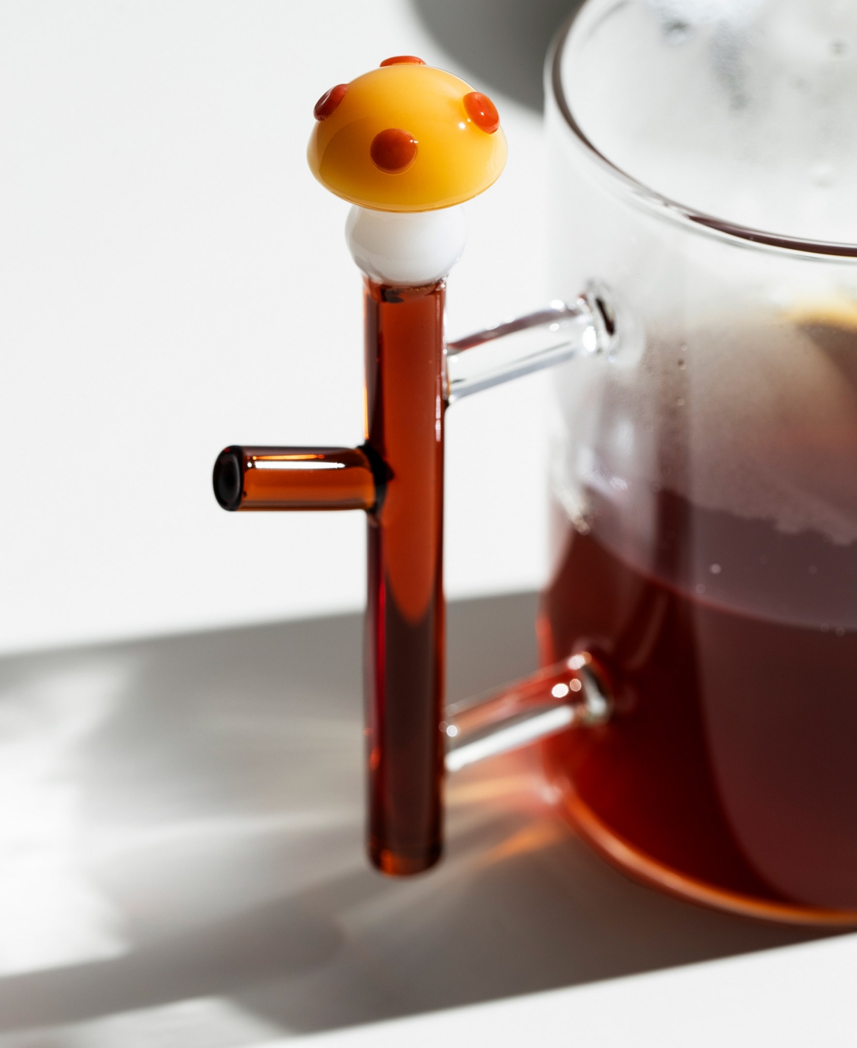 Ichendorf Alice Mushroom Mug In Amber