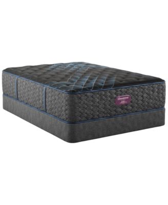 World Class Level Four 15.25" Plush Tight Top Mattress Mattress - King