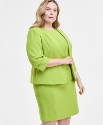 Блейзер с манжетами и несколькими швами спереди от Kasper Plus Size