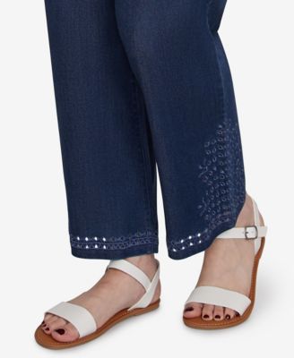 Темные джинсы-ботфорты с вышивкой в виде маленьких ушек Ruby Rd.