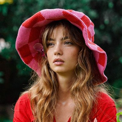 SHILO Checkered Crochet Hat In Red - Pink 14690₽