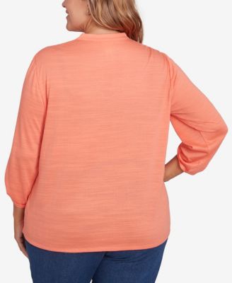 Ruby Rd. Топ большого размера с V-образным вырезом и мягкой непринужденной текстурой.