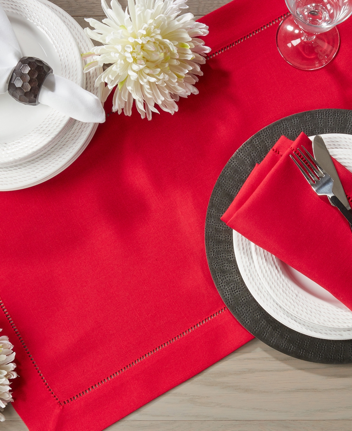 Saro Lifestyle Hemstitched Border Table Runner, 16" X 54" In Red