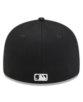Мужская черная кепка New Era New York Yankees 2025 MLB Clubhouse с низким профилем, 59-дюймовая приталенная шляпа.