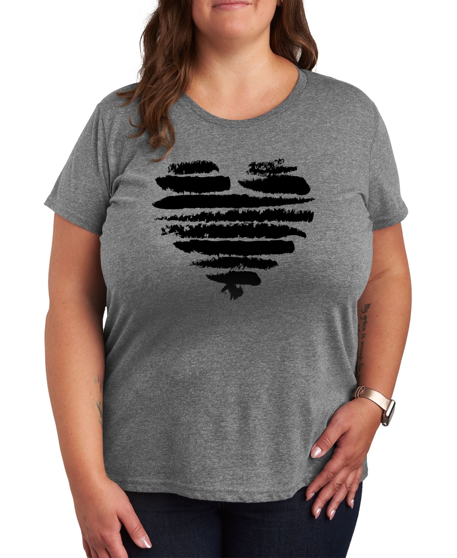 Trendy Plus Size Heart Graphic Crew Neck T-Shirt