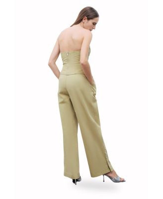 Women's Almond-Accented Crop Top