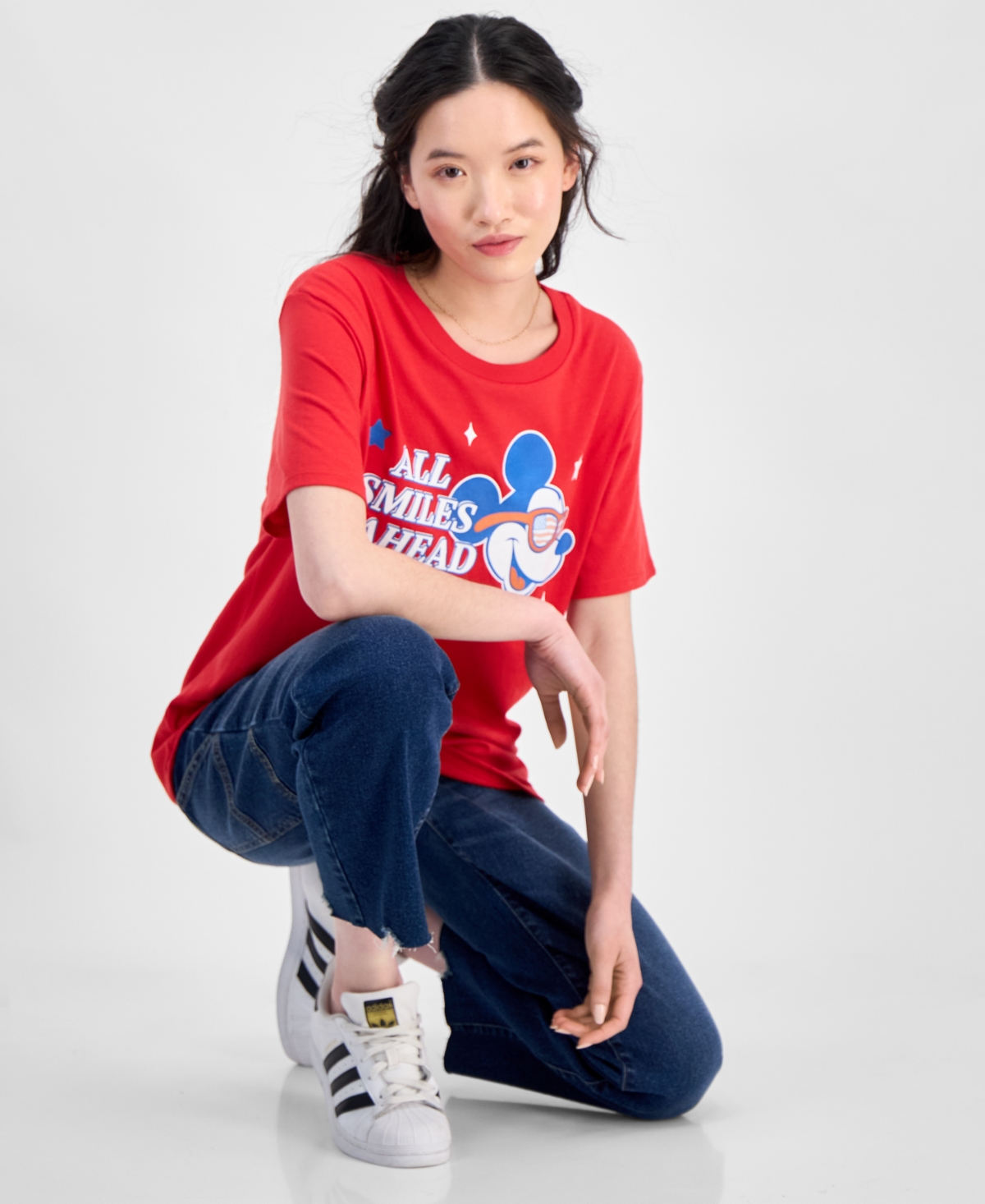 Disney Juniors' Mickey Mouse All Smiles Ahead Graphic T-shirt In Red