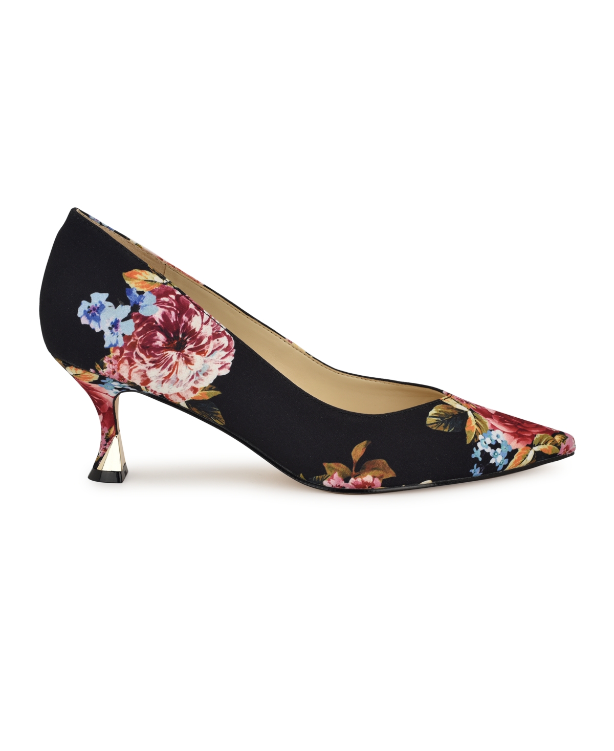 Nine West Ariella Pointed Toe Pump In Black Rose Print