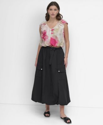 Женский топ с V-образным вырезом и короткими рукавами с цветочным принтом от DKNY