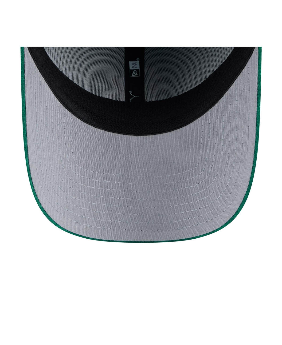 Shop New Era Men's Kelly Green Toronto Blue Jays St. Patrick's Day 39thirty Flex Hat