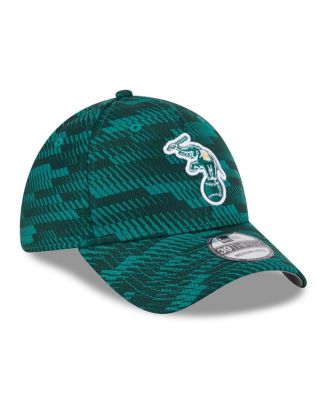 Men's Green Athletics 2025 MLB Clubhouse 39THIRTY Flex Hat