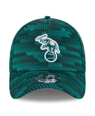 Men's Green Athletics 2025 MLB Clubhouse 39THIRTY Flex Hat