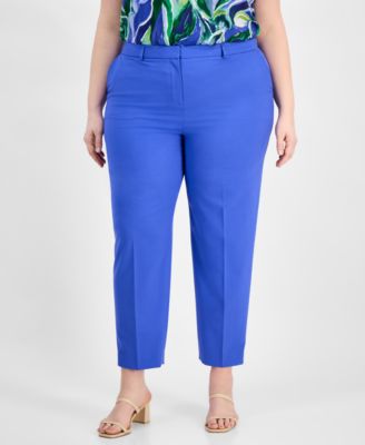 Plus Size Classic Ankle Pants