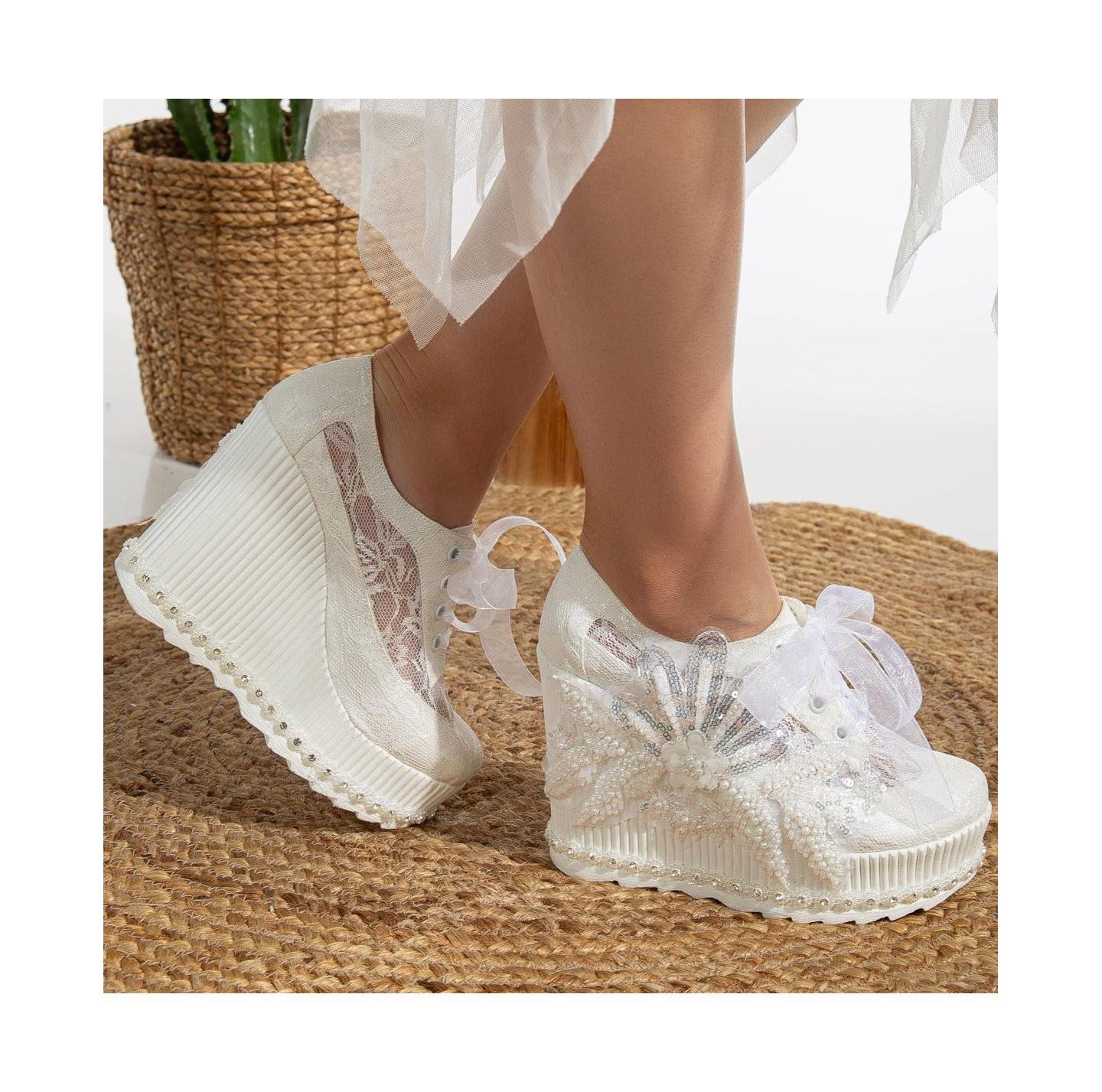 Женские кроссовки Forever & Always Shoes Sheri Lace Bridal Platform, цвет: Слоновая кость — фото 5