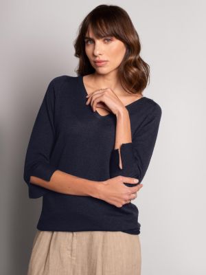 Women's Fine Knit Merino V-Neck Sweater