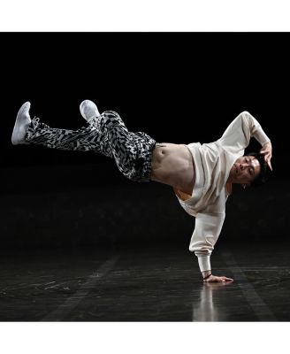 RF 70-200mm f/2.8 L IS USM Z Lens, Camera