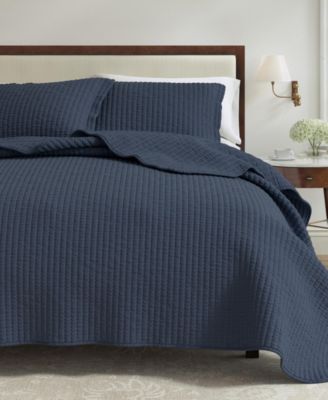 Detailed Channel Stitch Microfiber Quilt Set With Shams