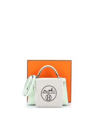 Бывшая в употреблении сумка HERMES Kelly 20 зеленого цвета из Эпсома с палладиевой фурнитурой
